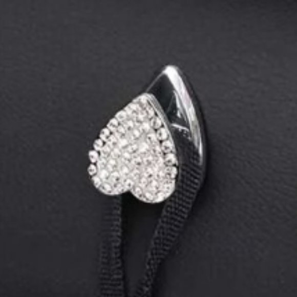 1 Heart Clip Hook Storage Holder - Picture 5 of 8